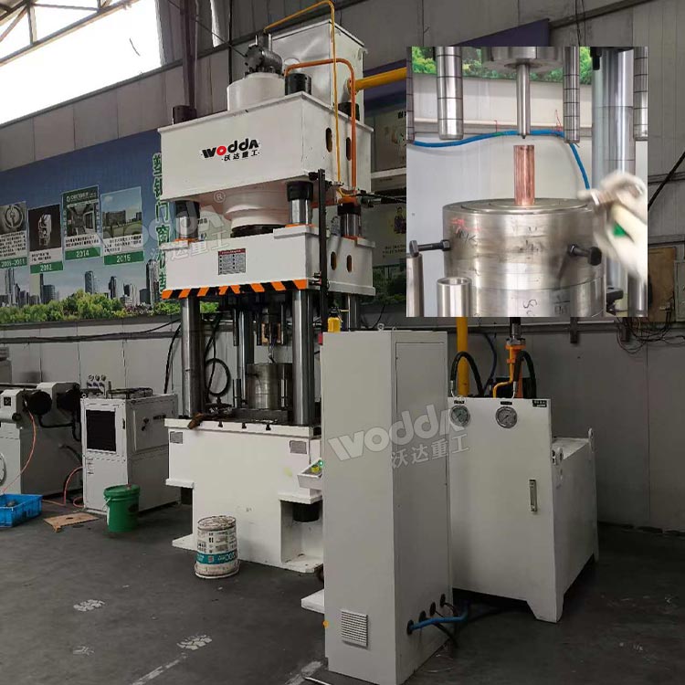 500吨冷挤压成型液压机 500吨冷挤压成型液压机