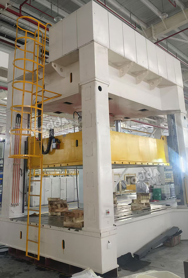 315吨框架式油压机