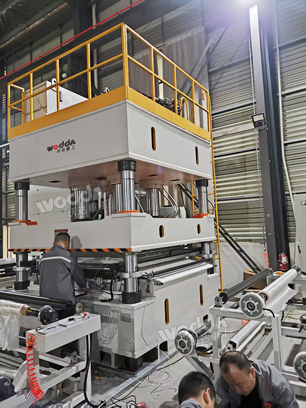 630吨四柱液压机