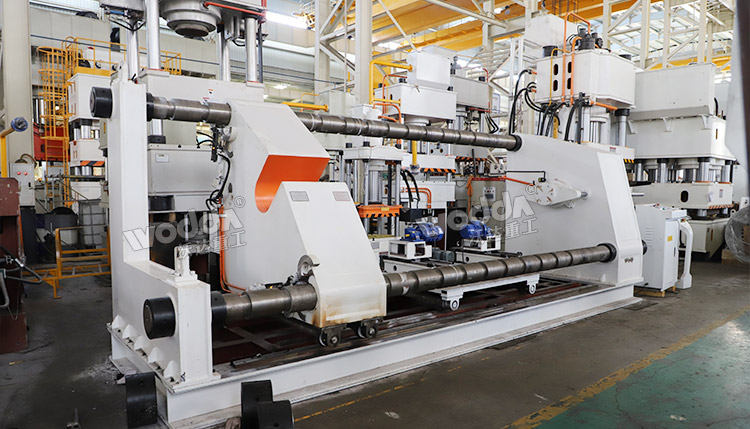 100吨卧式液压机 100吨卧式液压机