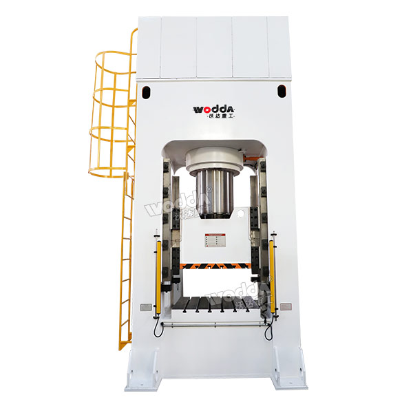 800吨框架式油压机