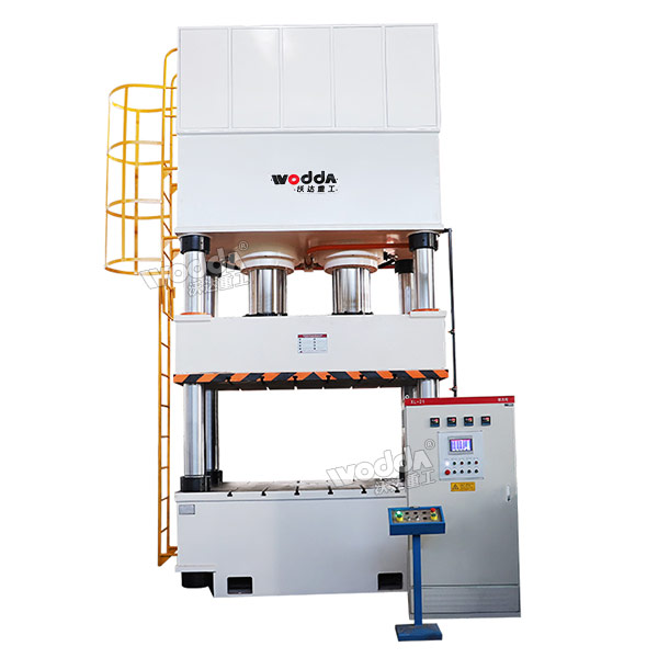 800吨三梁四柱油压机