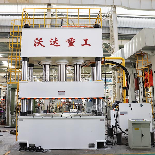 1000吨四柱液压机