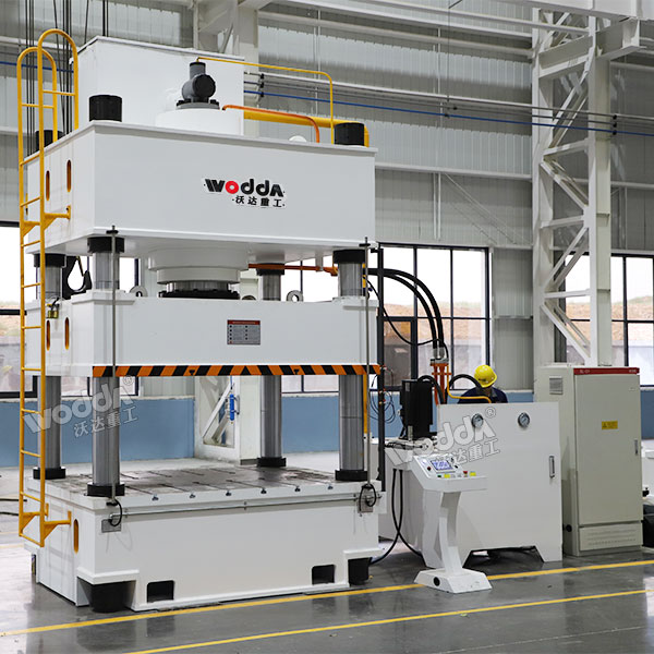 630吨伺服液压机