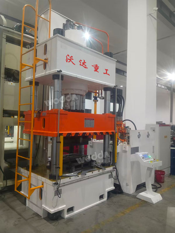 400吨四柱液压机