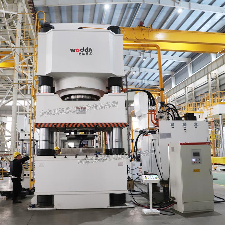 2500吨挂车鞍座冲压成型液压机 2500吨挂车鞍座冲压成型液压机