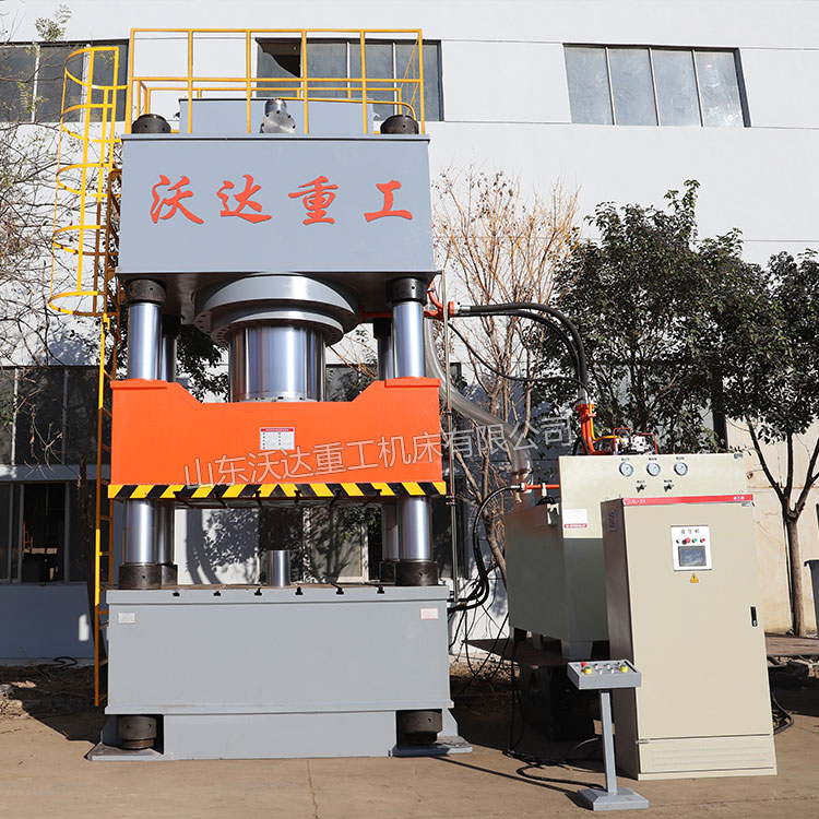 2000吨液压机 2000吨液压机