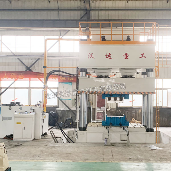 1250吨货车车架配件成型液压机 1250吨货车车架配件成型液压机