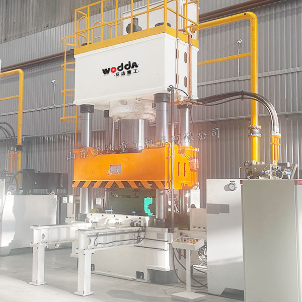 1000吨复合材料成型液压机 1000吨复合材料成型液压机