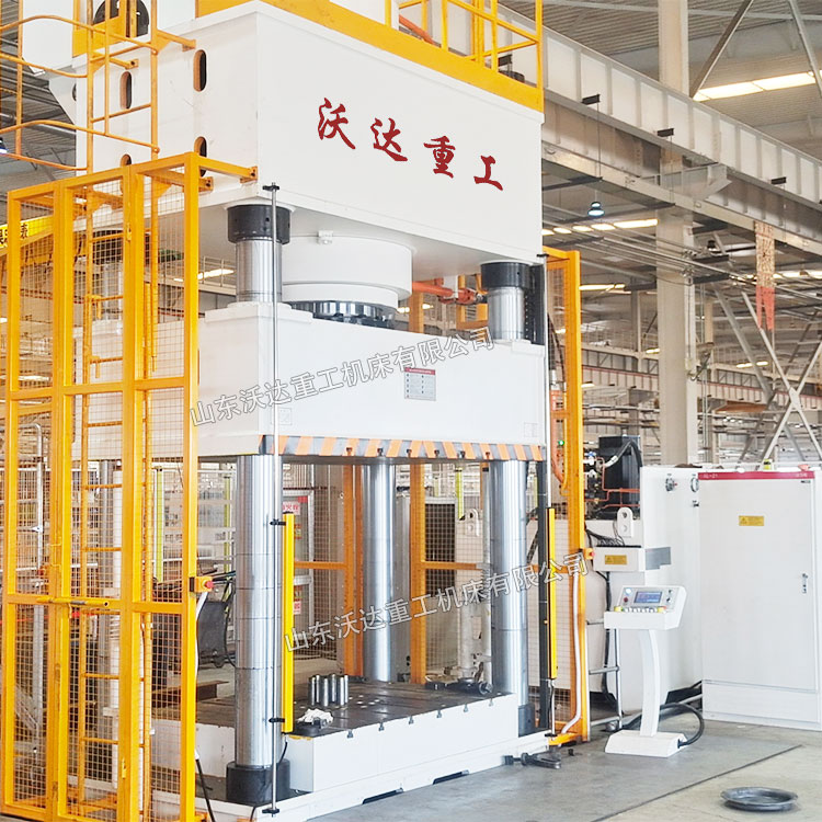 1000吨四柱液压机