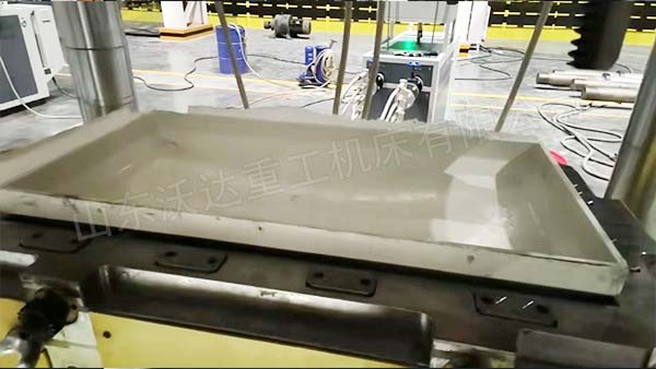 玻璃钢水箱板模压成型