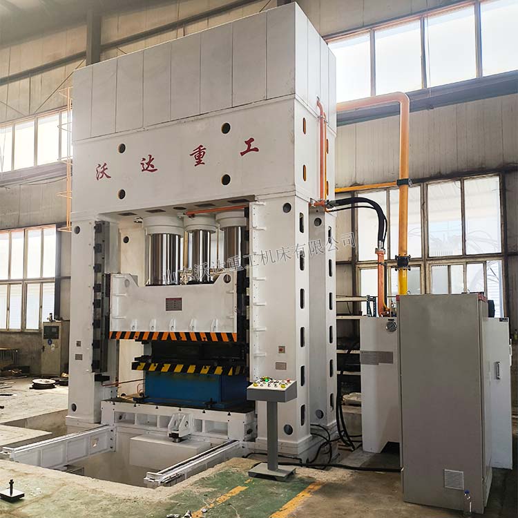 1250吨汽车桥架成型液压机 1250吨汽车桥架成型液压机