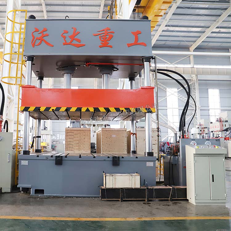 200吨汽车门板成型液压机